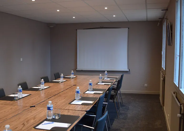 Western Premier Clos Syrah & 호텔 발랑스