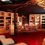 Western Premier Clos Syrah & ホテル 4*