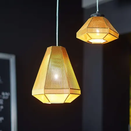 Western Premier Clos Syrah & Hotel