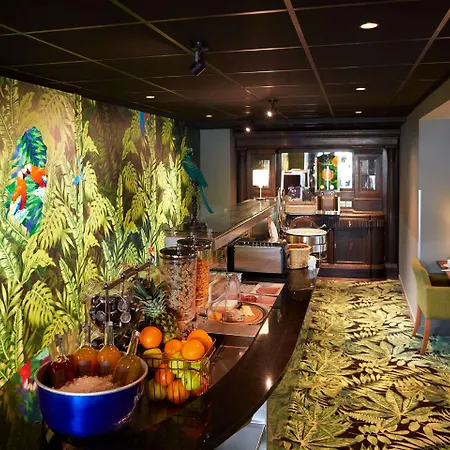 ホテル Western Premier Clos Syrah & 4*