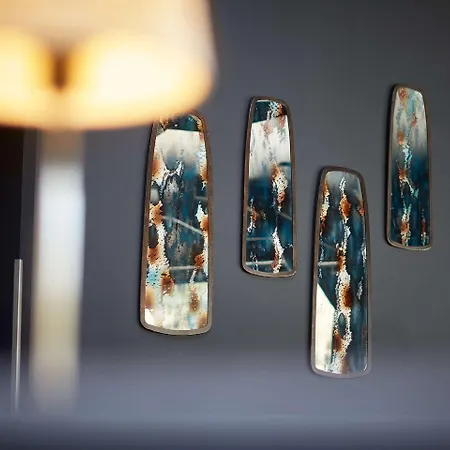 Western Premier Clos Syrah & Hotel