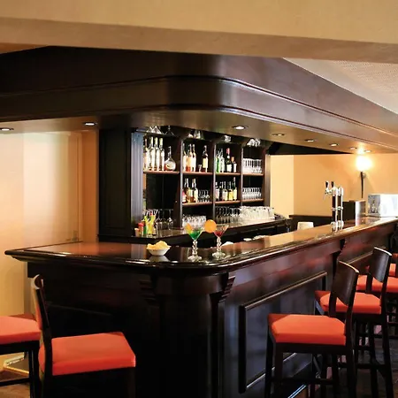 Western Premier Clos Syrah Hotel&spa 4*