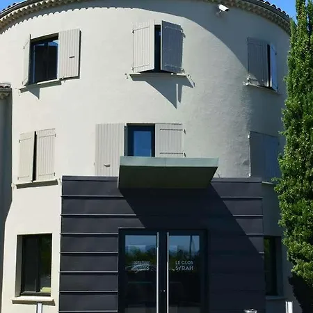 Western Premier Clos Syrah Hotel&spa 4*
