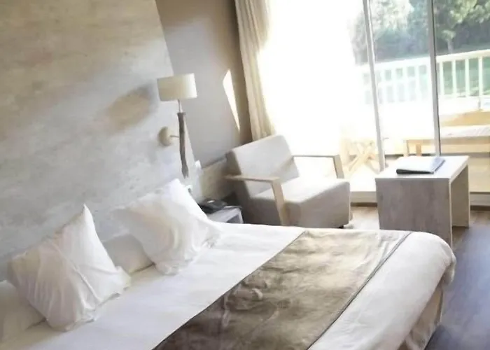 Hotel Western Premier Clos Syrah &