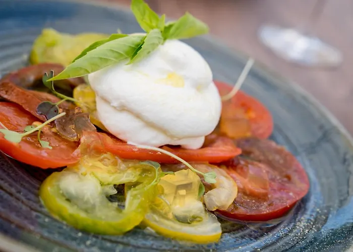 Western Premier Clos Syrah & 4* Βαλένς