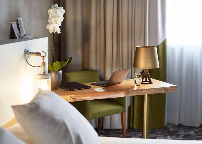 Western Premier Clos Syrah &