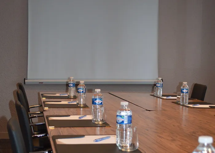 Western Premier Clos Syrah & 4* Βαλένς