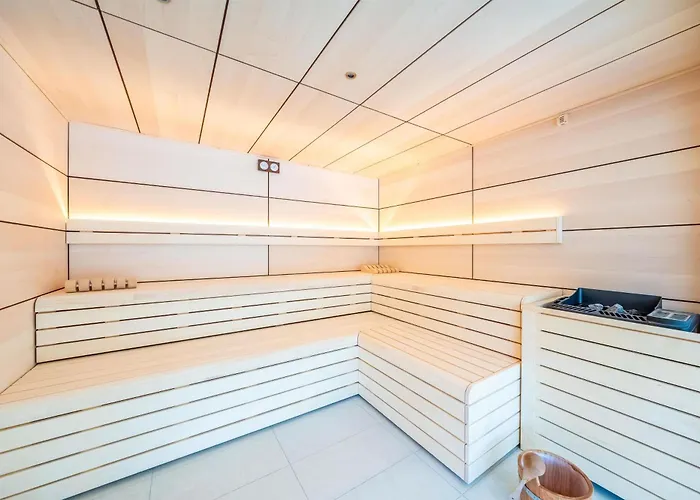 Western Premier Clos Syrah & 4* Βαλένς