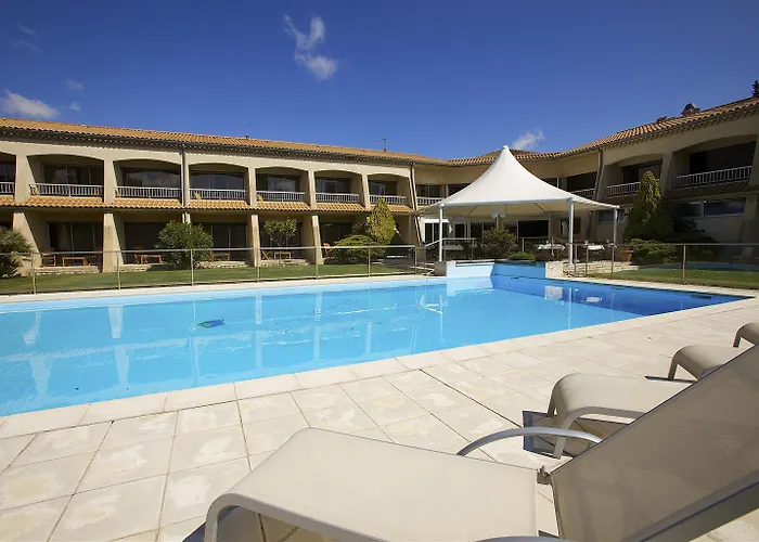 酒店 Western Premier Clos Syrah & 4*