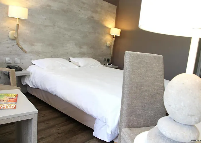 Western Premier Clos Syrah & Βαλένς